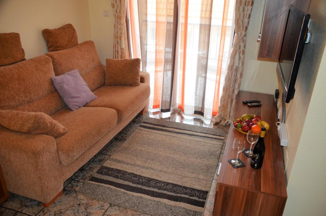 Naufragos Beach Apartment Torrevieja Esterno foto
